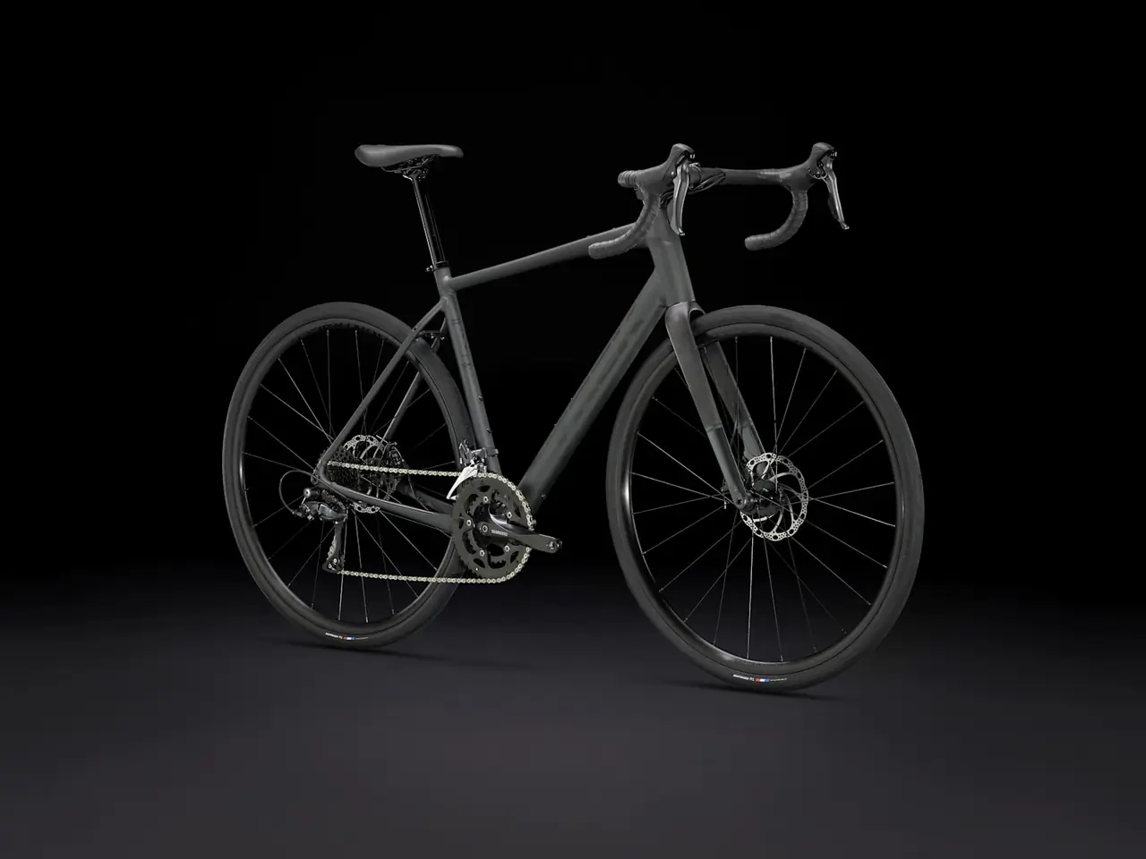 Trek Domane AL 2 Gen 4 — road for rent in Lecce and Salento